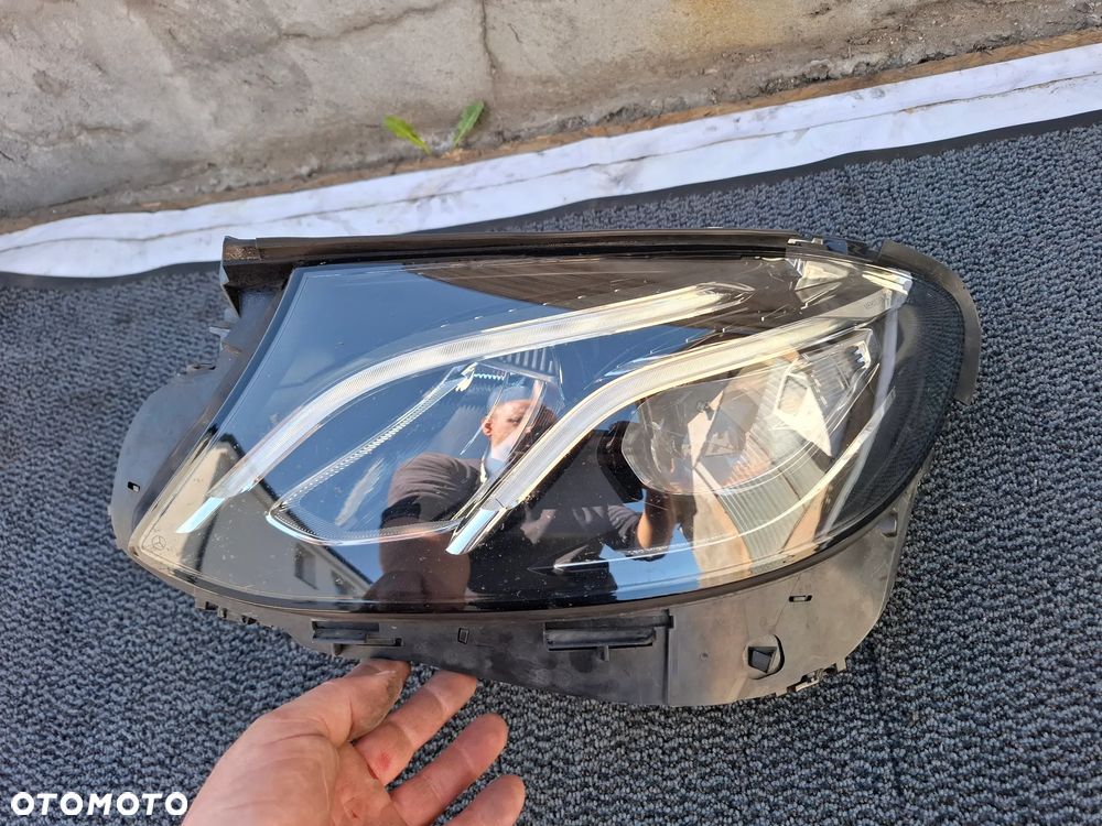 MERCEDES E-KLASA W213 LAMPA LEWA PRZEDNIA - 1