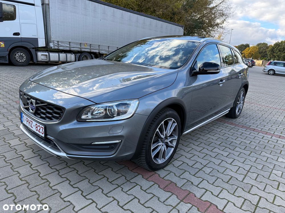 Volvo V60 Cross Country D4 Drive-E Summum - 7
