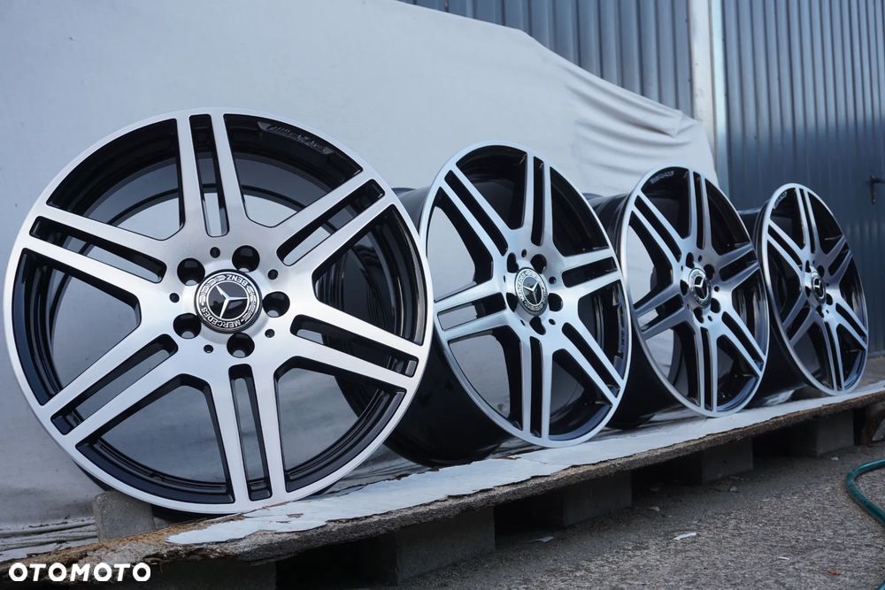 Mercedes 5x112 18 8J 8,5J stan bdb A2074011302 - 2