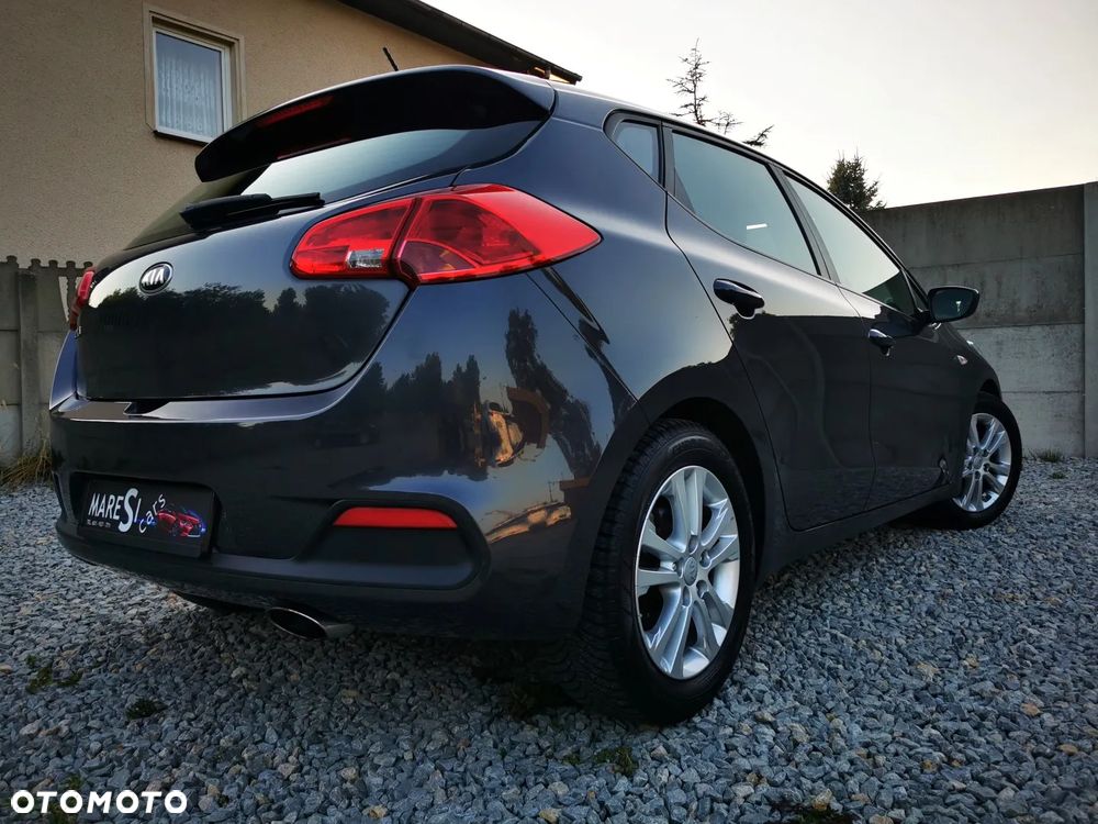 Kia Ceed - 29