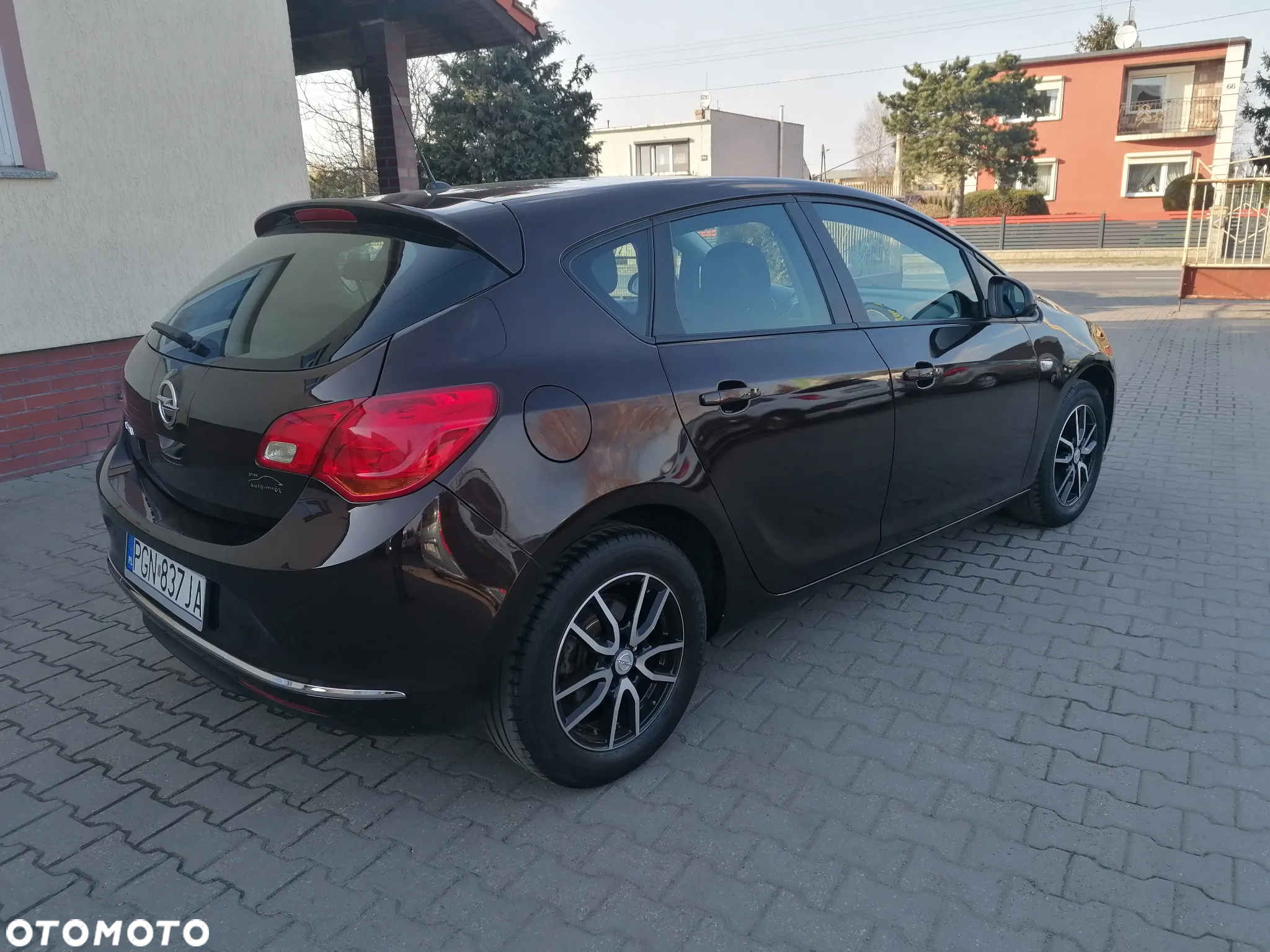 Opel Astra - 8