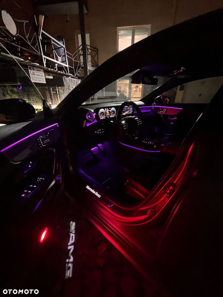 Mercedes-Benz CLA 250 4-Matic AMG Line 7G-DCT - 23