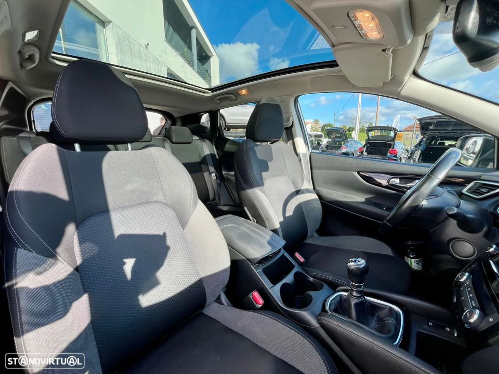 Nissan Qashqai 1.5 dCi N-Connecta Led - 13