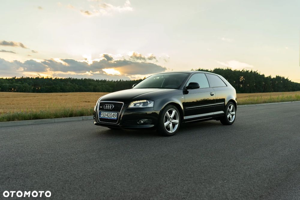 Audi A3 3-drzwiowe 1.8 TFSI S line Sportpaket - 2