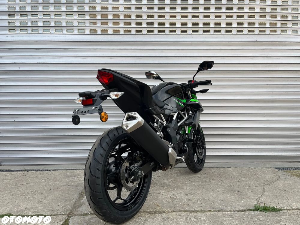 Kawasaki Z - 16