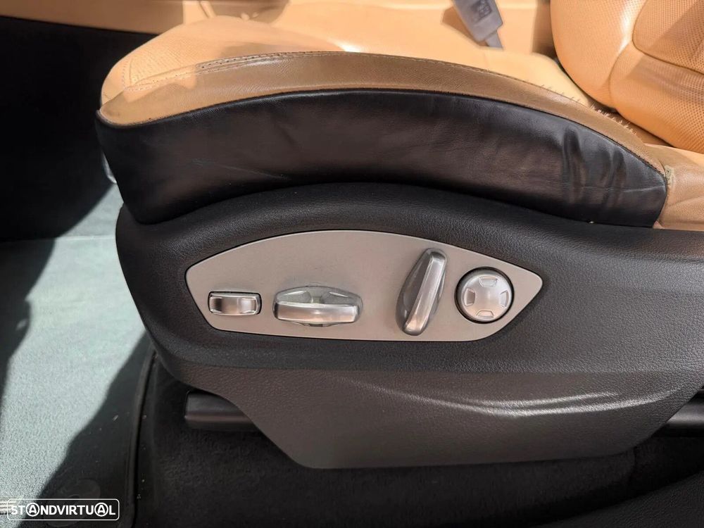 Porsche Cayenne S E-Hybrid Platinum Edition - 26