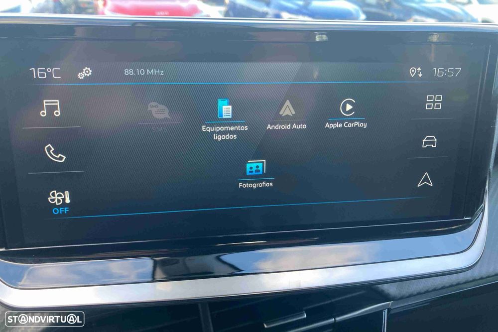 Peugeot 2008 1.2 PureTech Style - 12