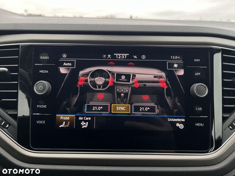 Volkswagen T-Roc - 20