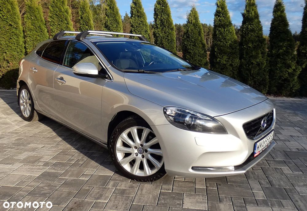 Volvo V40 D2 Summum - 26