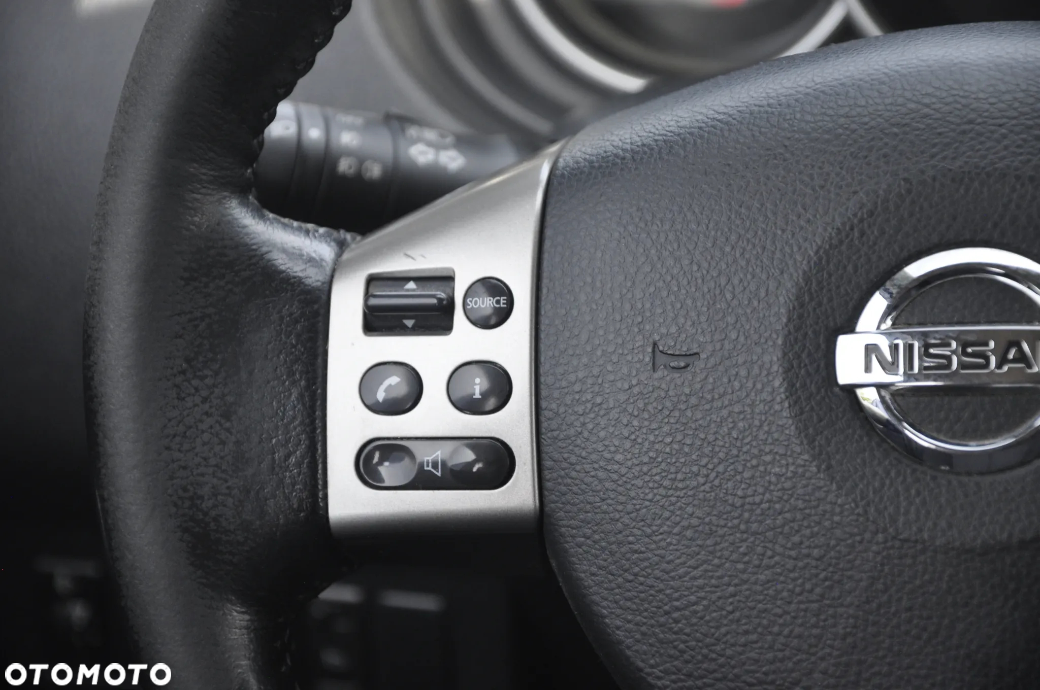 Nissan Tiida 1.6 Visia AC/CD - 17