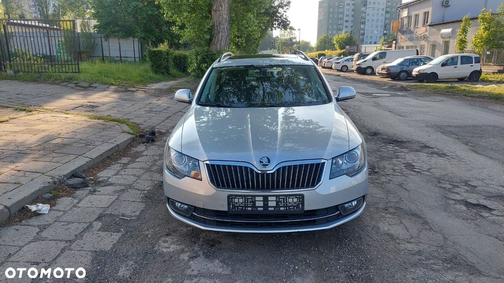 Skoda Superb 1.6 TDI Elegance Greenline - 1