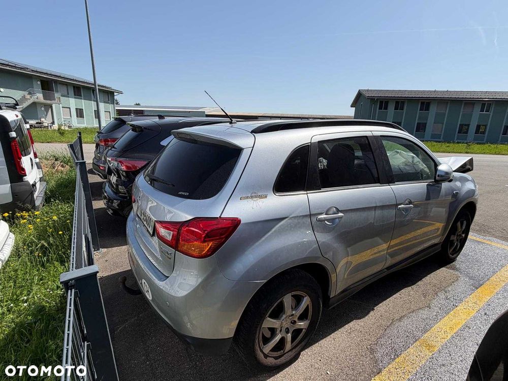 Mitsubishi ASX - 2