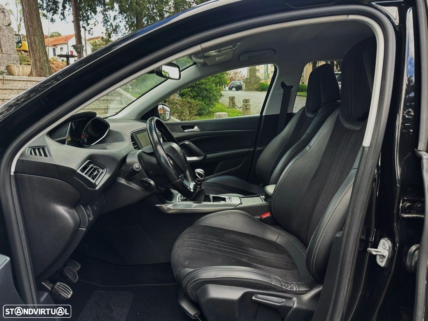 Peugeot 308 SW 1.5 BlueHDi Allure Pack - 28