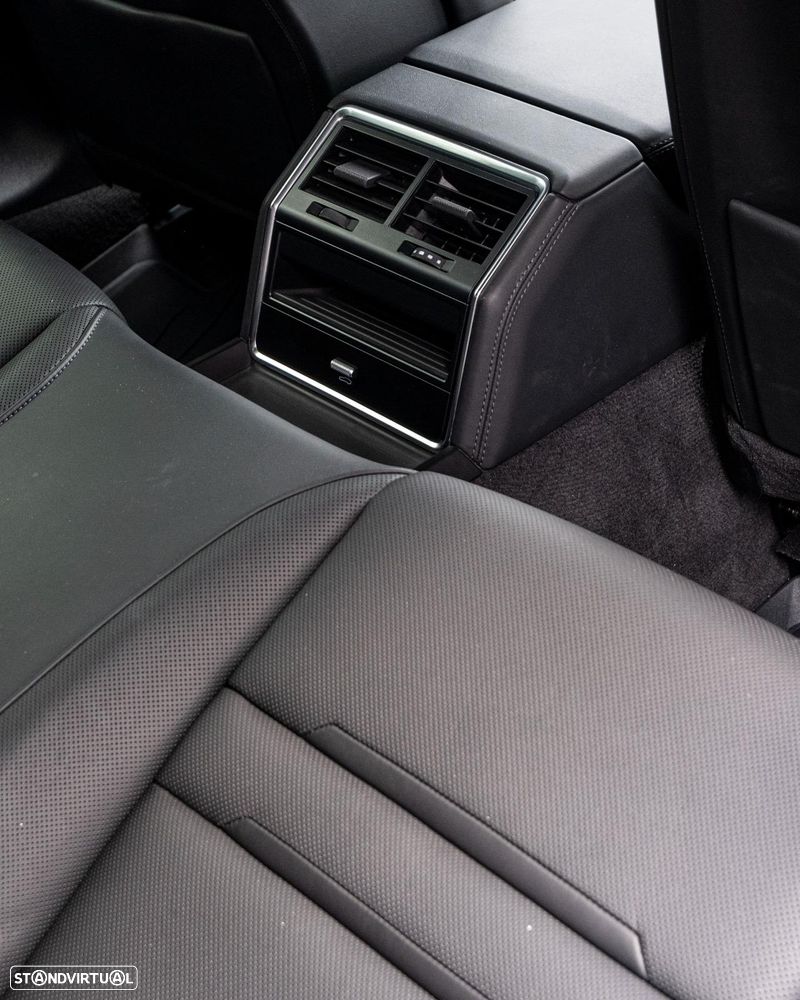 Porsche Panamera - 10