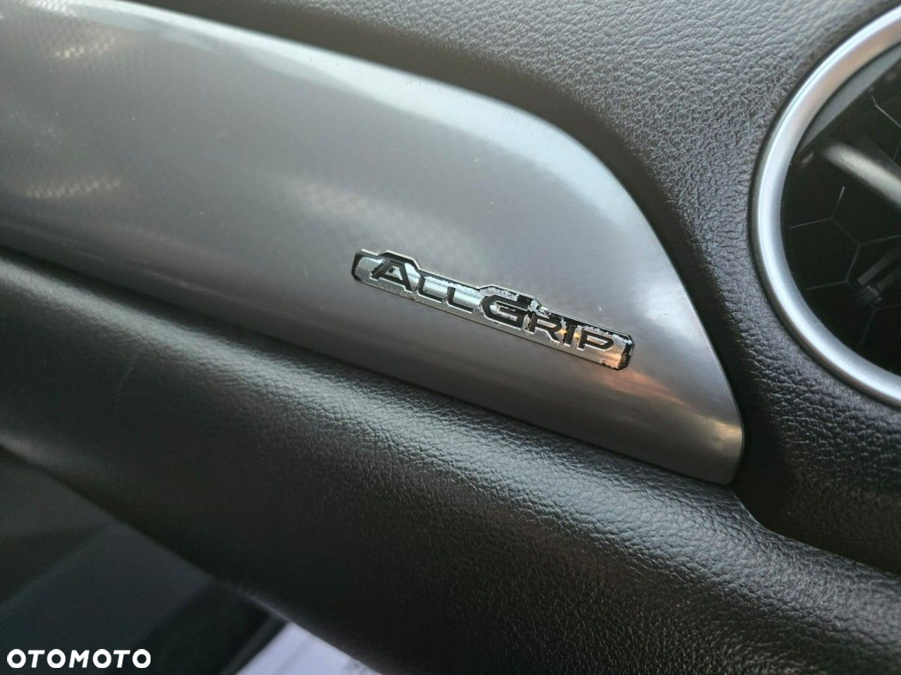 Suzuki Vitara - 14