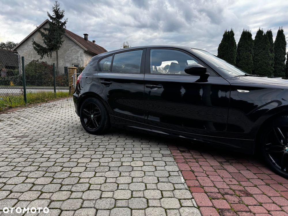 BMW Seria 1 118d Sport Line - 4