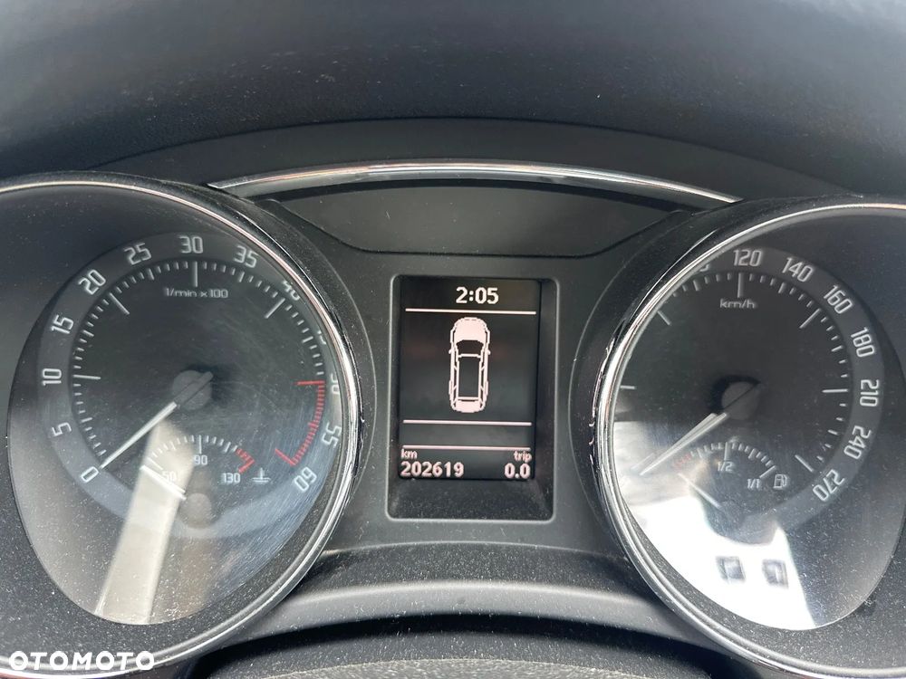 Skoda Superb 2.0 TDI Active - 17