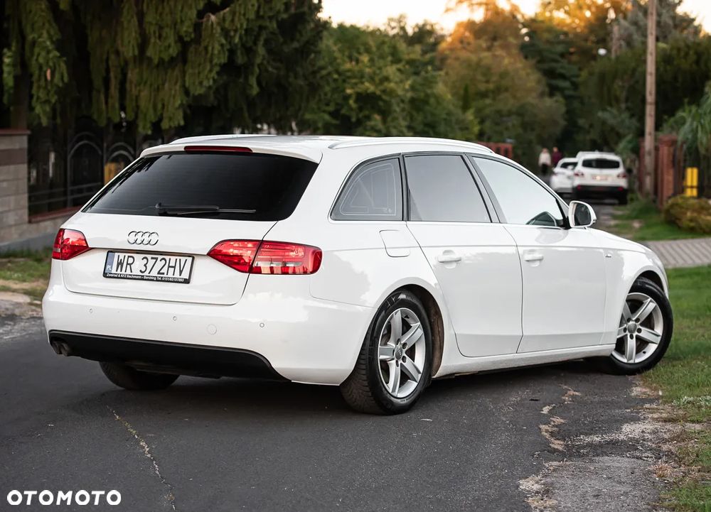Audi A4 Avant 2.0 TDI - 4