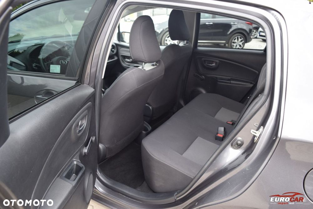 Toyota Yaris 1.5 Premium - 18