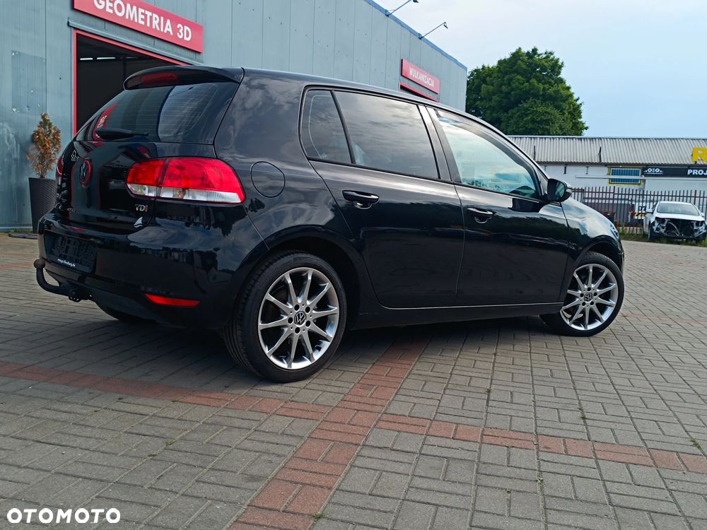 Volkswagen Golf - 18