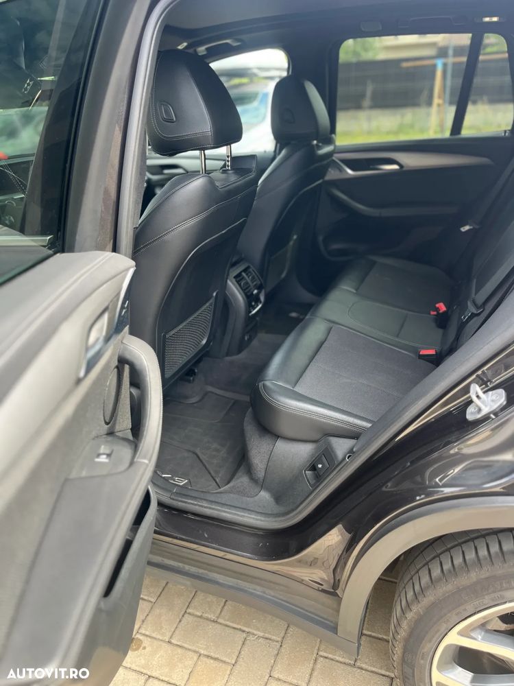 BMW X3 xDrive20d AT xLine - 16