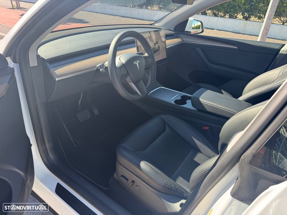 Tesla Model Y Long Range Tração Traseira - 7