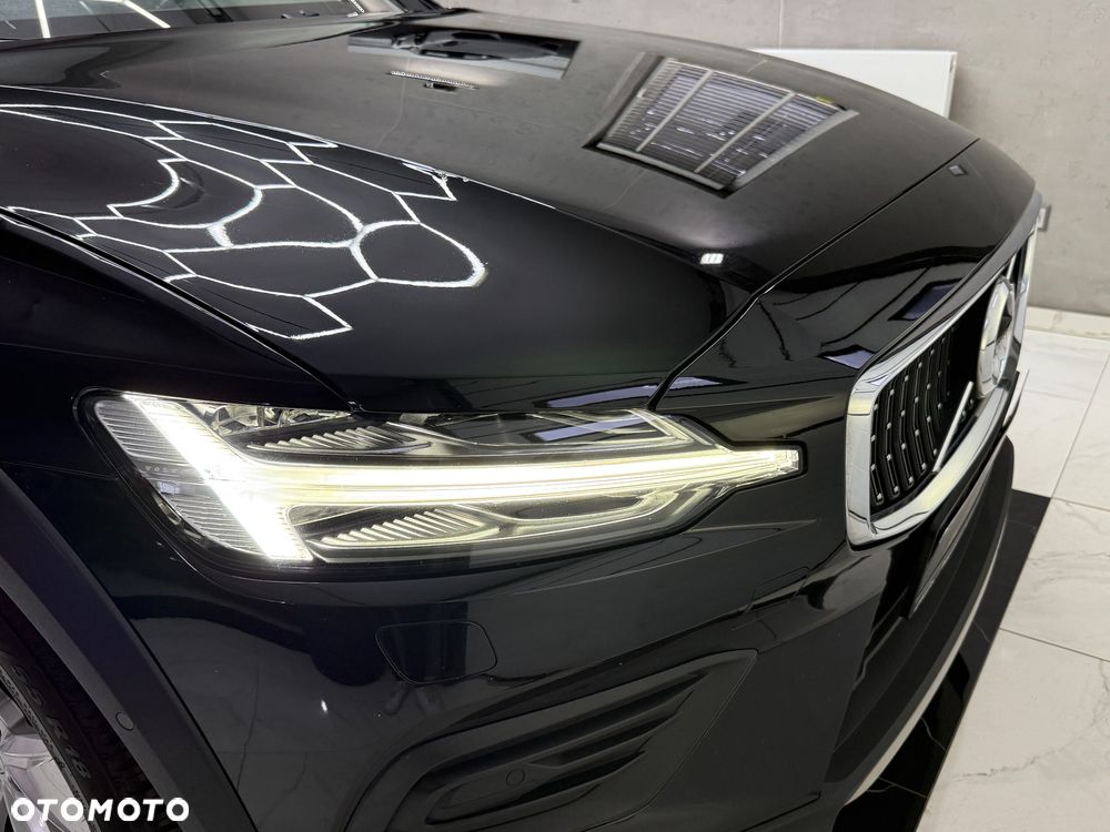 Volvo V60 Cross Country D4 AWD Geartronic - 11