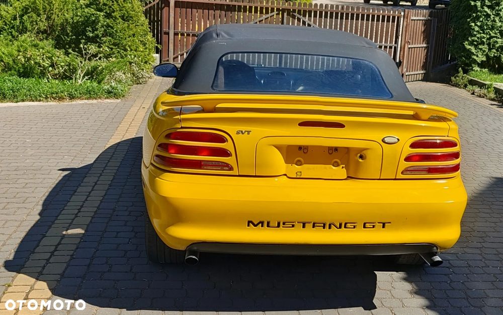 Ford Mustang - 10
