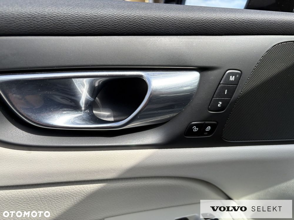 Volvo S60 - 17