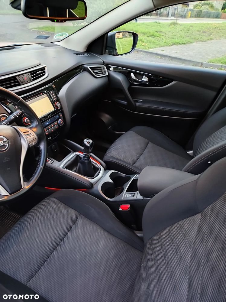 Nissan Qashqai 1.6 dCi 4x4 360 S&S - 6