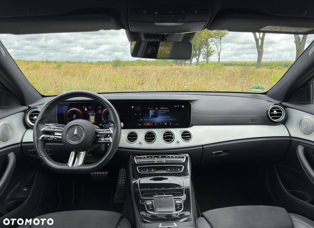 Mercedes-Benz Klasa E 300 de 4Matic 9G-TRONIC AMG Line - 34