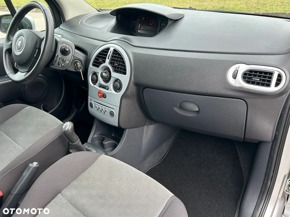 Renault Modus 1.6 16V ESP Dynamique - 26