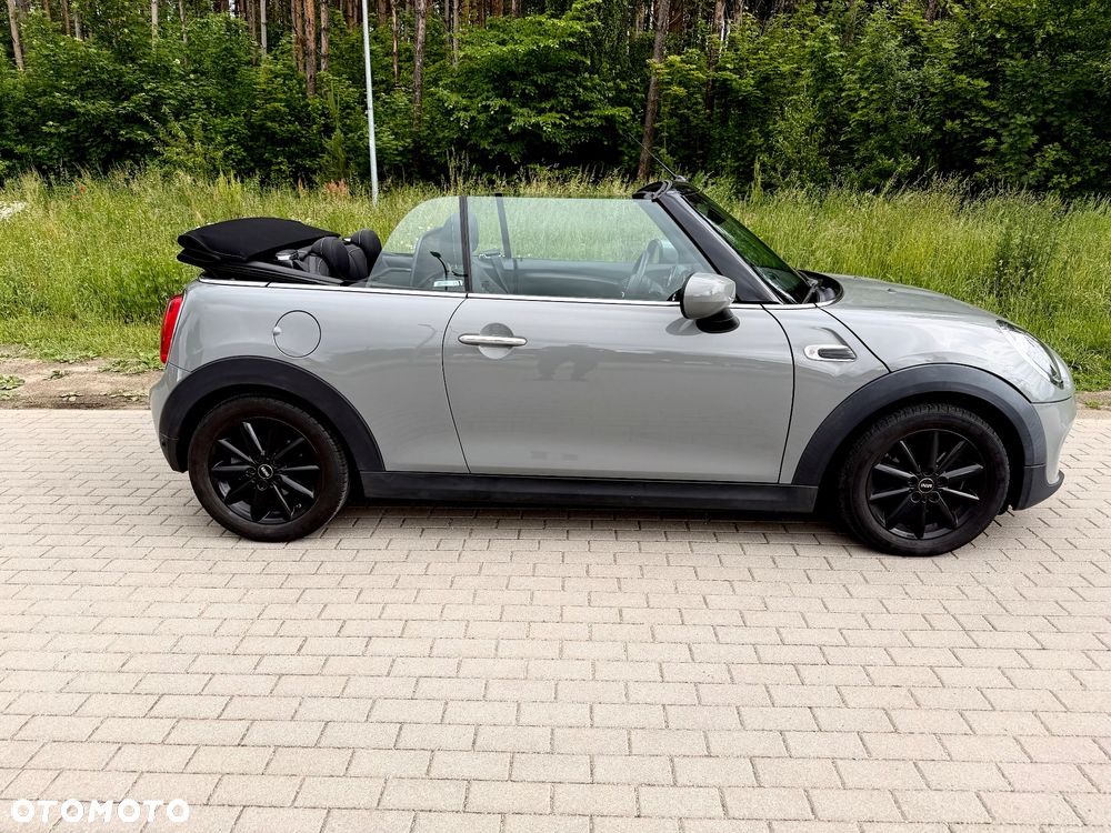 MINI Cooper Classic Trim - 4