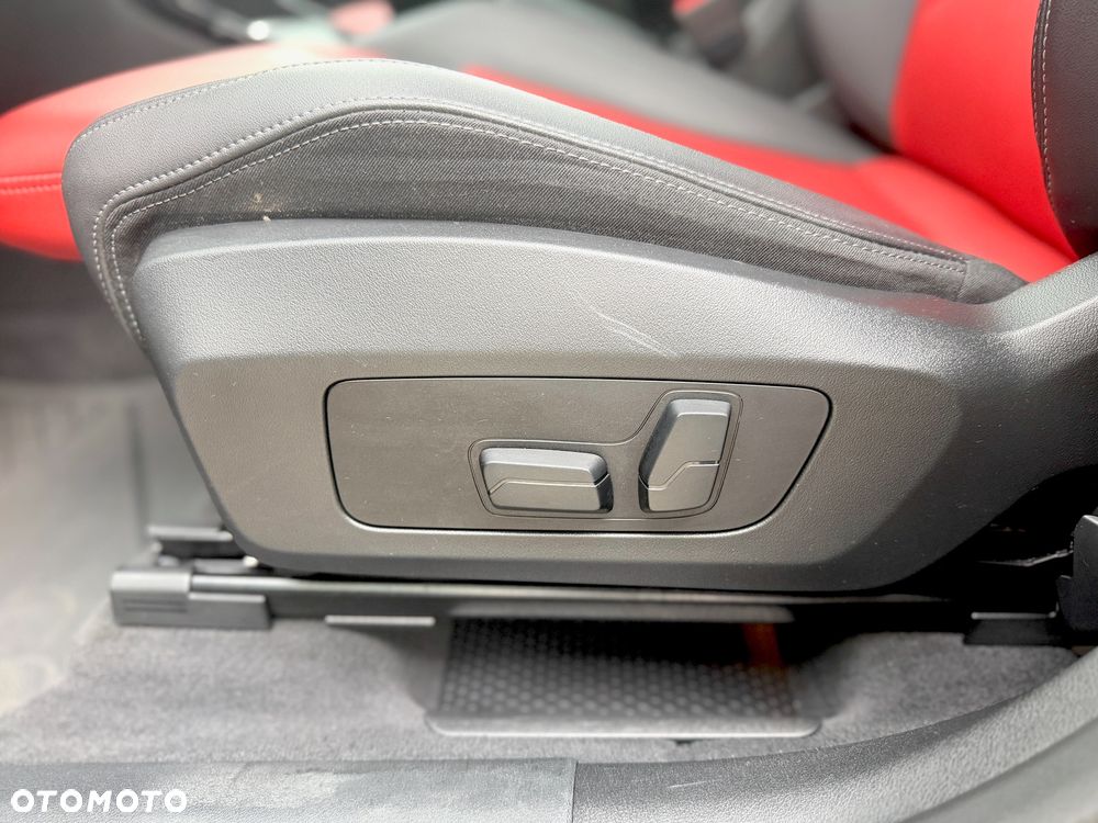 BMW X1 xDrive25i GPF xLine sport - 33