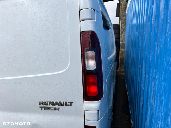 Lampa Tylna Prawa Tył Trafic III Vivaro B Talento 2019r