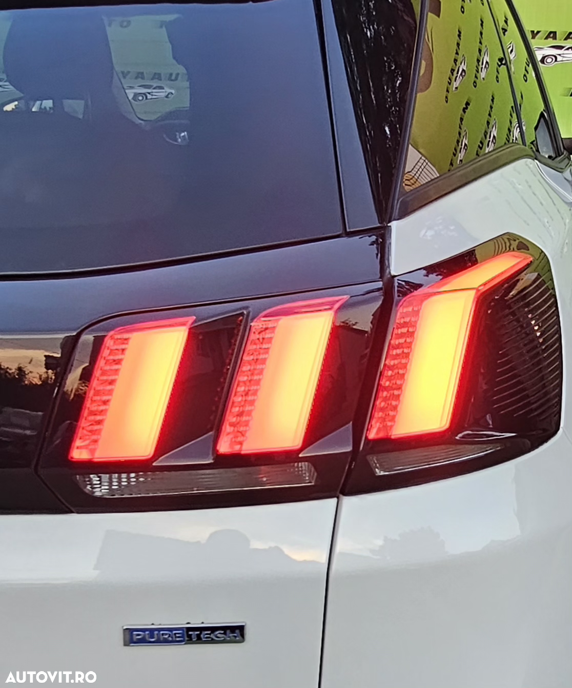 Peugeot 3008 1.2 PureTech Turbo S&S EAT6 Active - 19