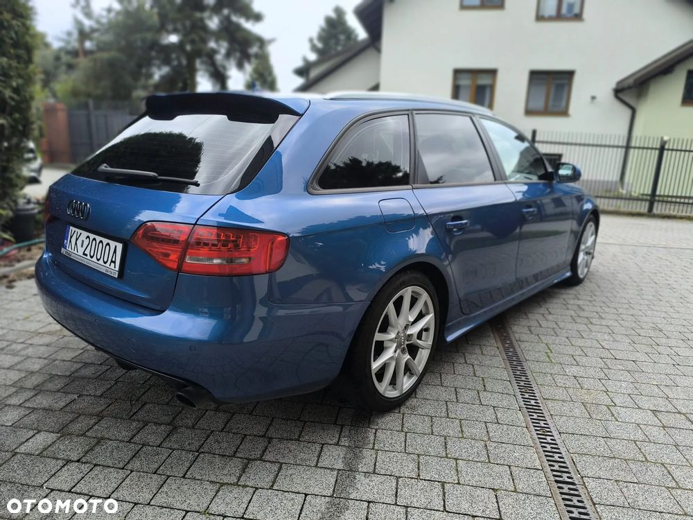 Audi A4 Avant 3.0 TDI Quattro S tronic - 4