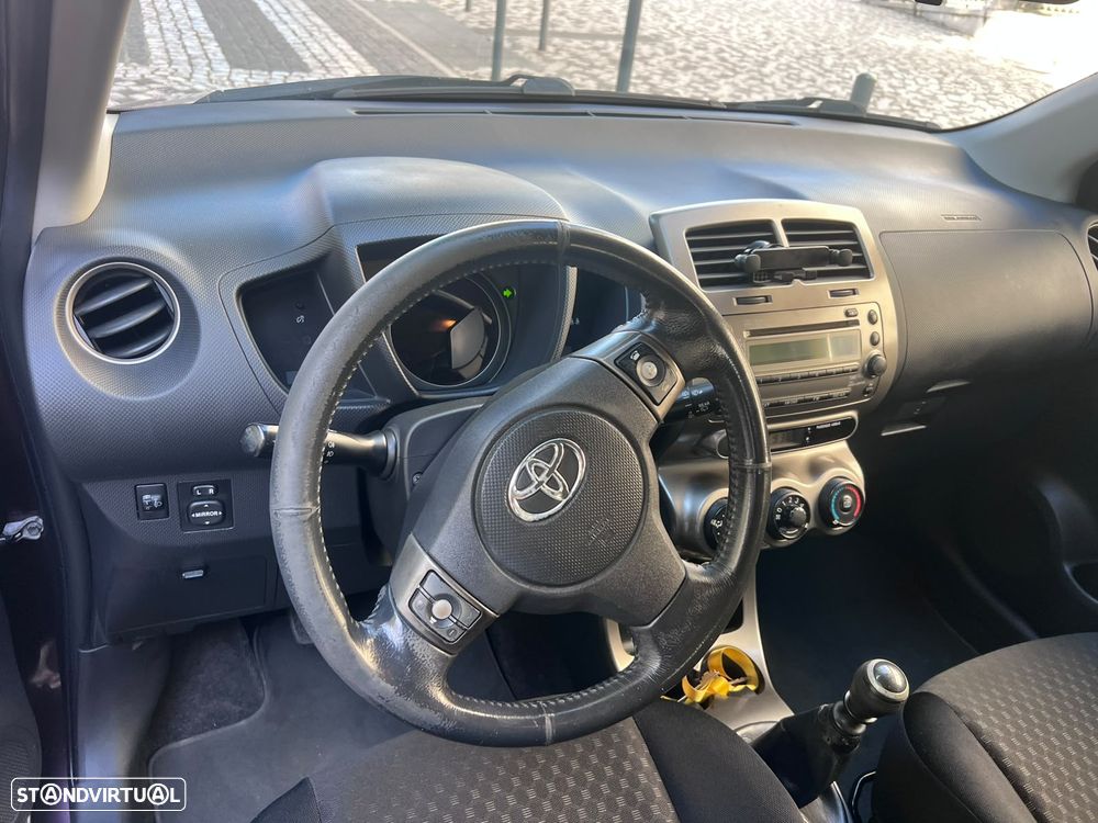 Toyota Urban Cruiser 1.4 D-4D - 10