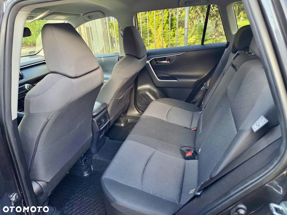 Toyota RAV4 - 13