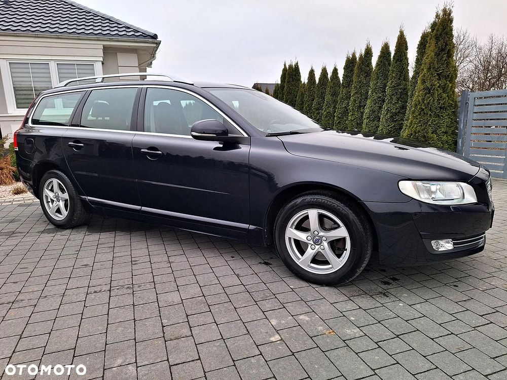 Volvo V70 D3 Momentum - 7