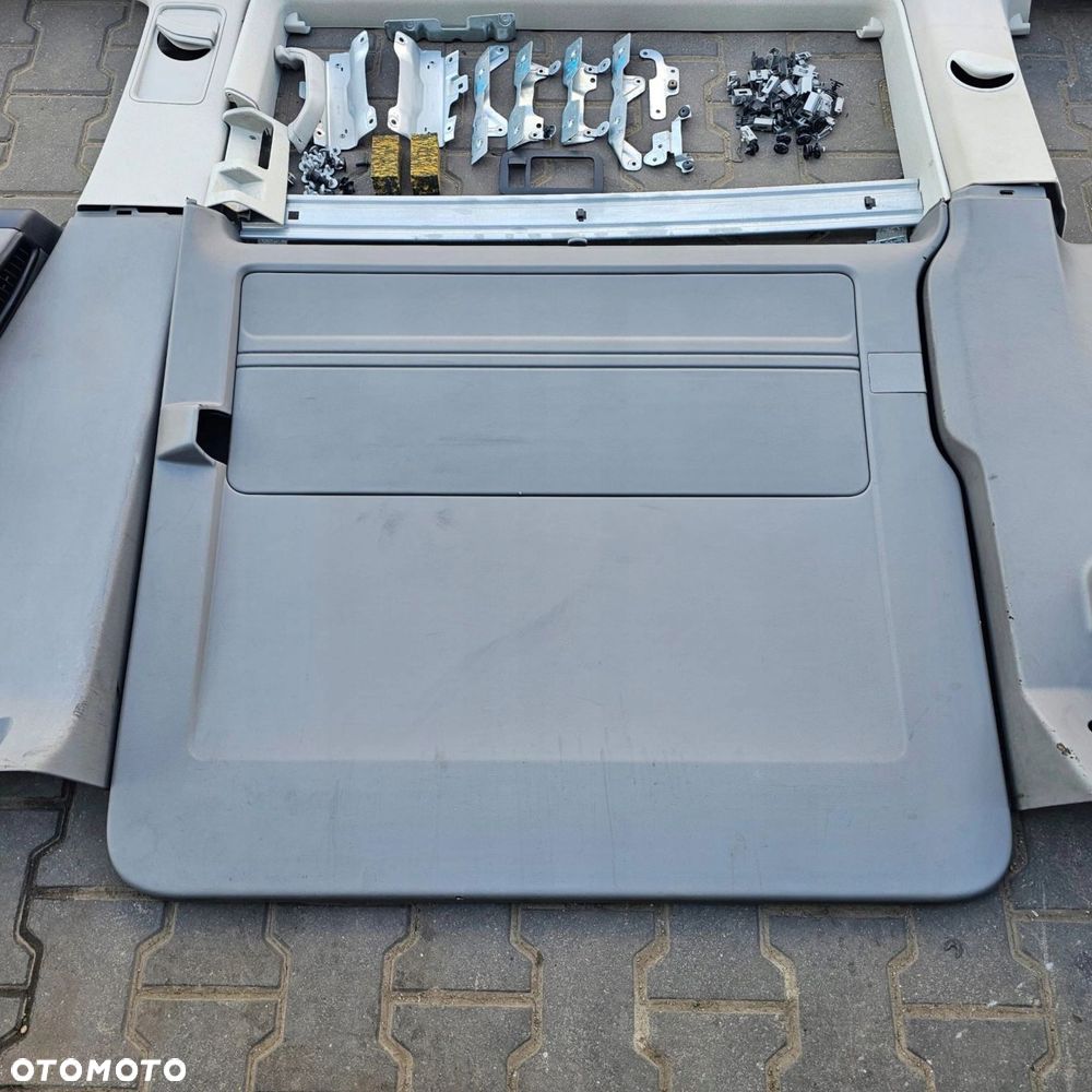VW T5 T6 CARAVELLE KRÓTKA wnętrze podsufitka tapicerka słupek KOMPLET - 13