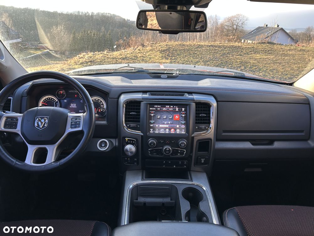 Dodge RAM - 6