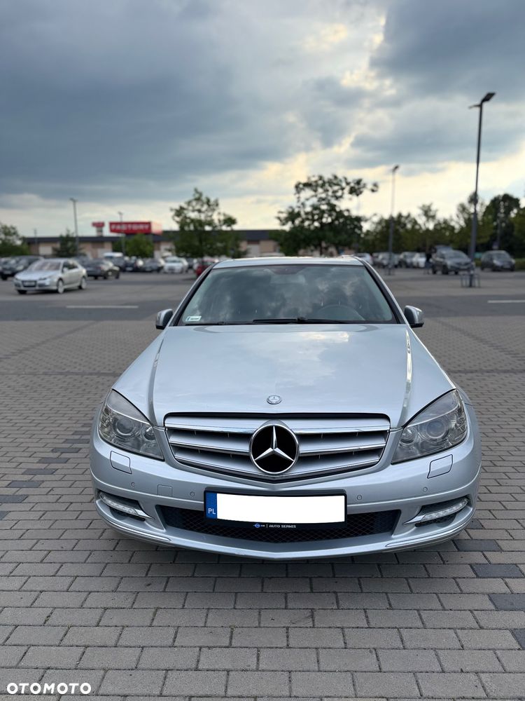 Mercedes-Benz Klasa C 180 CGI Automatik BlueEFFICIENCY Elegance - 6