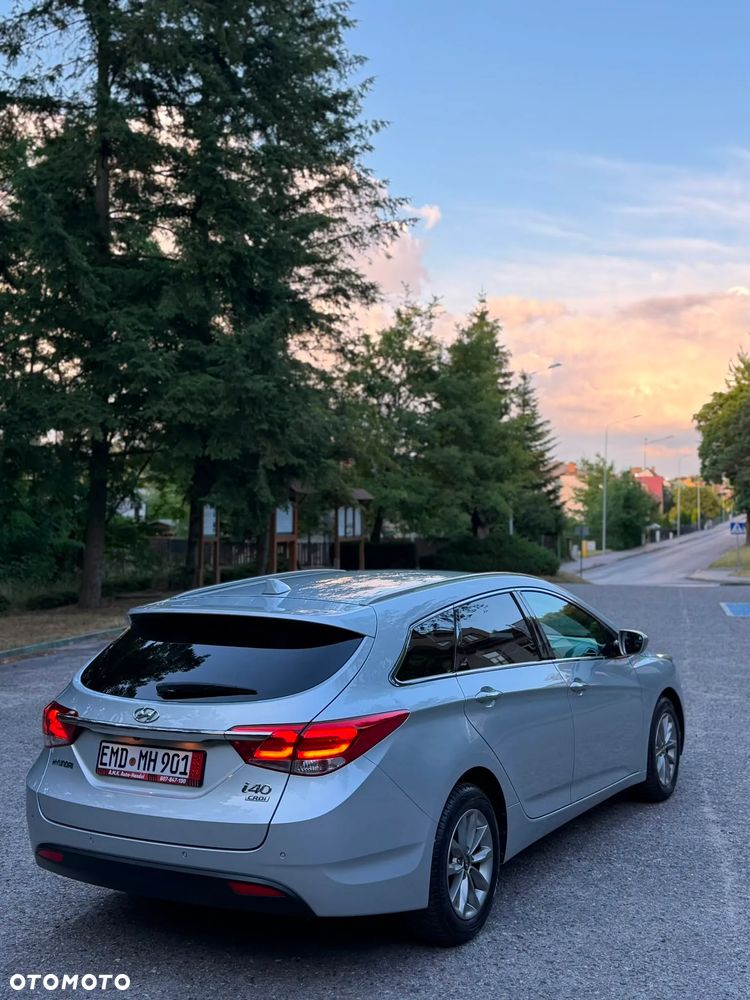 Hyundai i40 Kombi blue 1.7 CRDi Style - 35