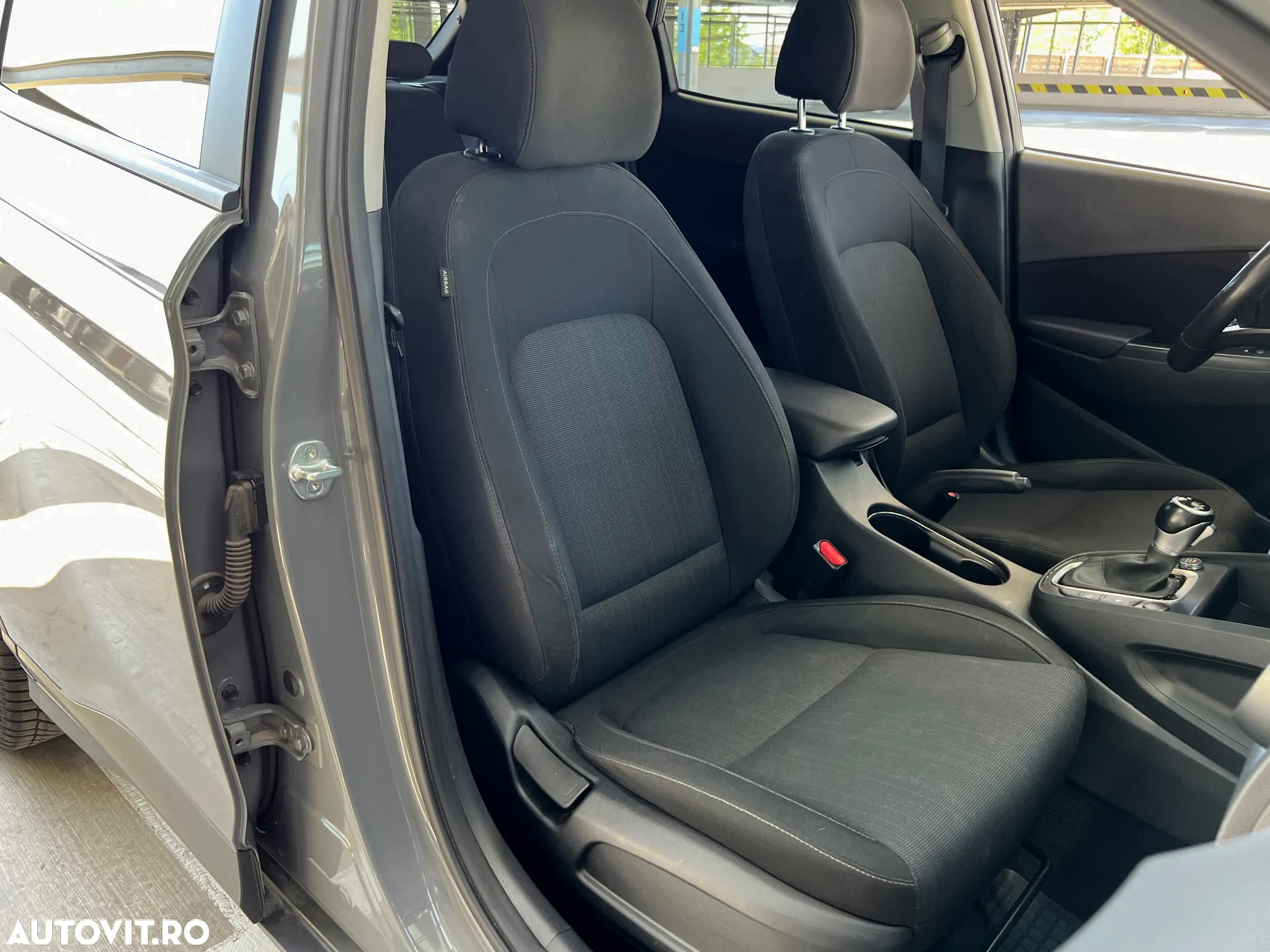 Hyundai KONA 1.0 T-GDI 120 CP 7 DCT 2WD Highway - 11