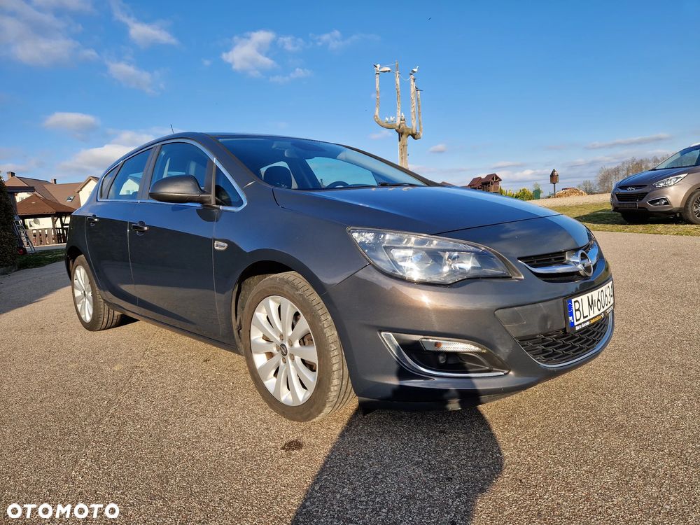 Opel Insignia - 2