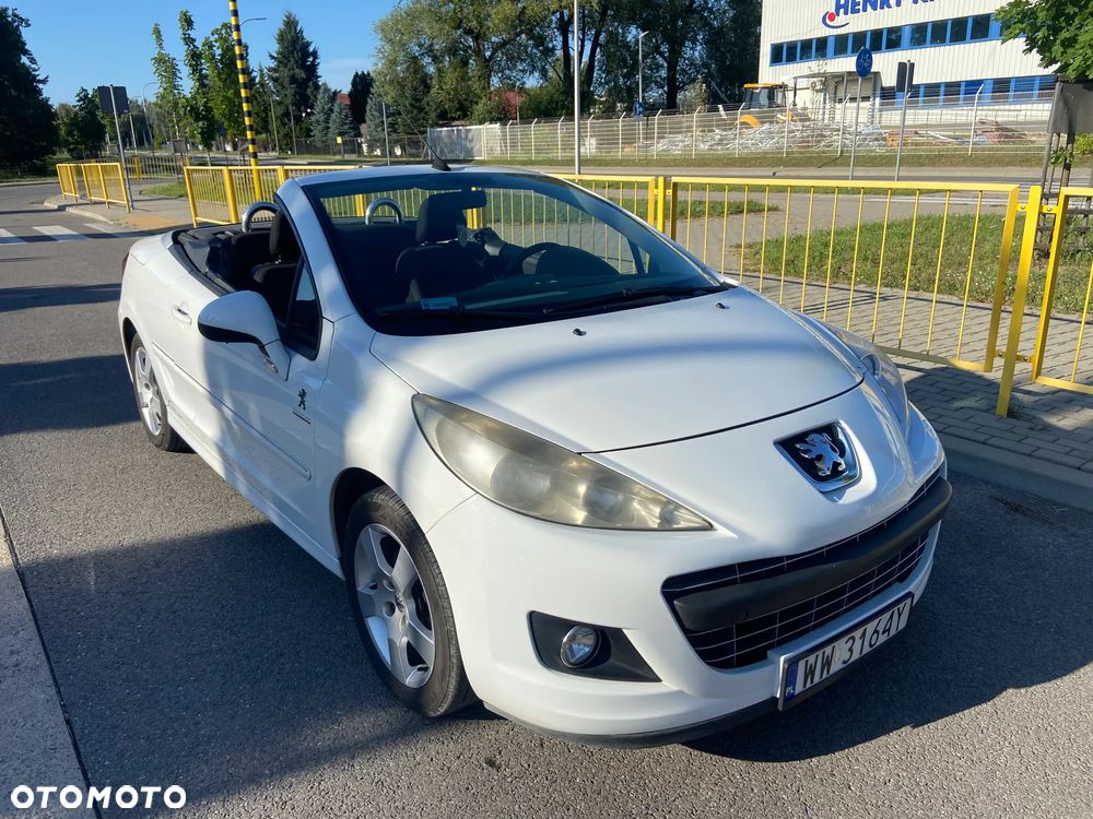 Peugeot 207 CC - 1