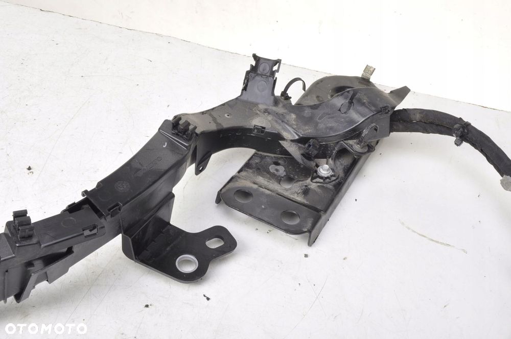 VOLVO XC60 II B5 BENZYNA WIĄZKA INSTALACJA PRZEWODY DO AKUMULATORA 32374028 - 12