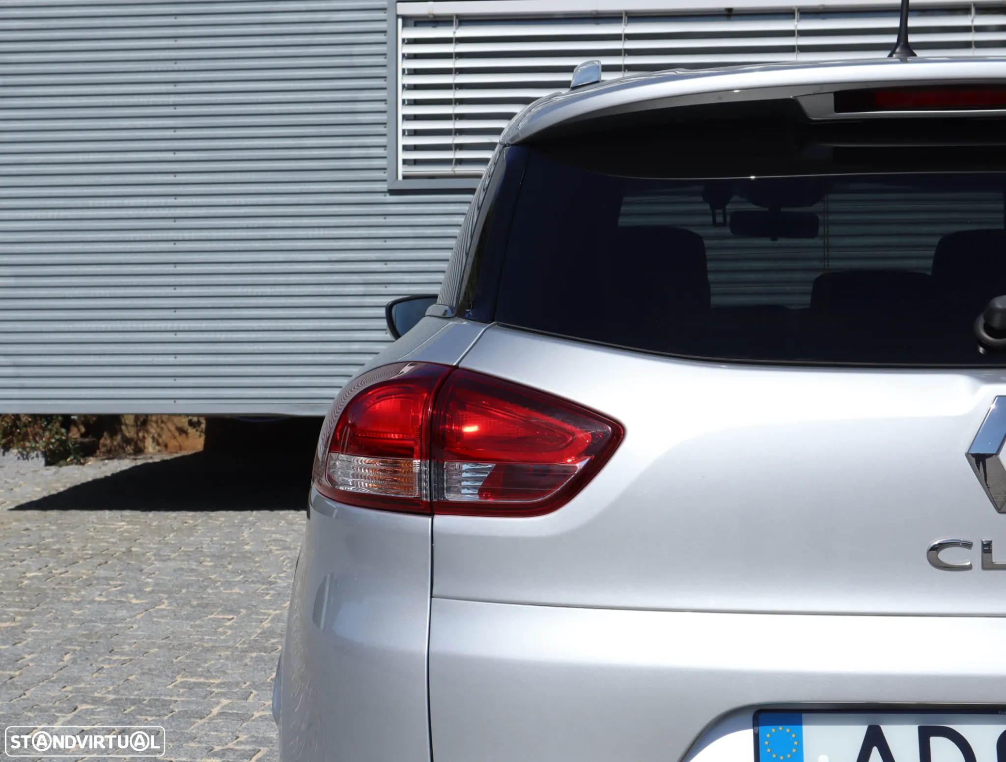 Renault Clio Sport Tourer 0.9 TCe Limited - 17