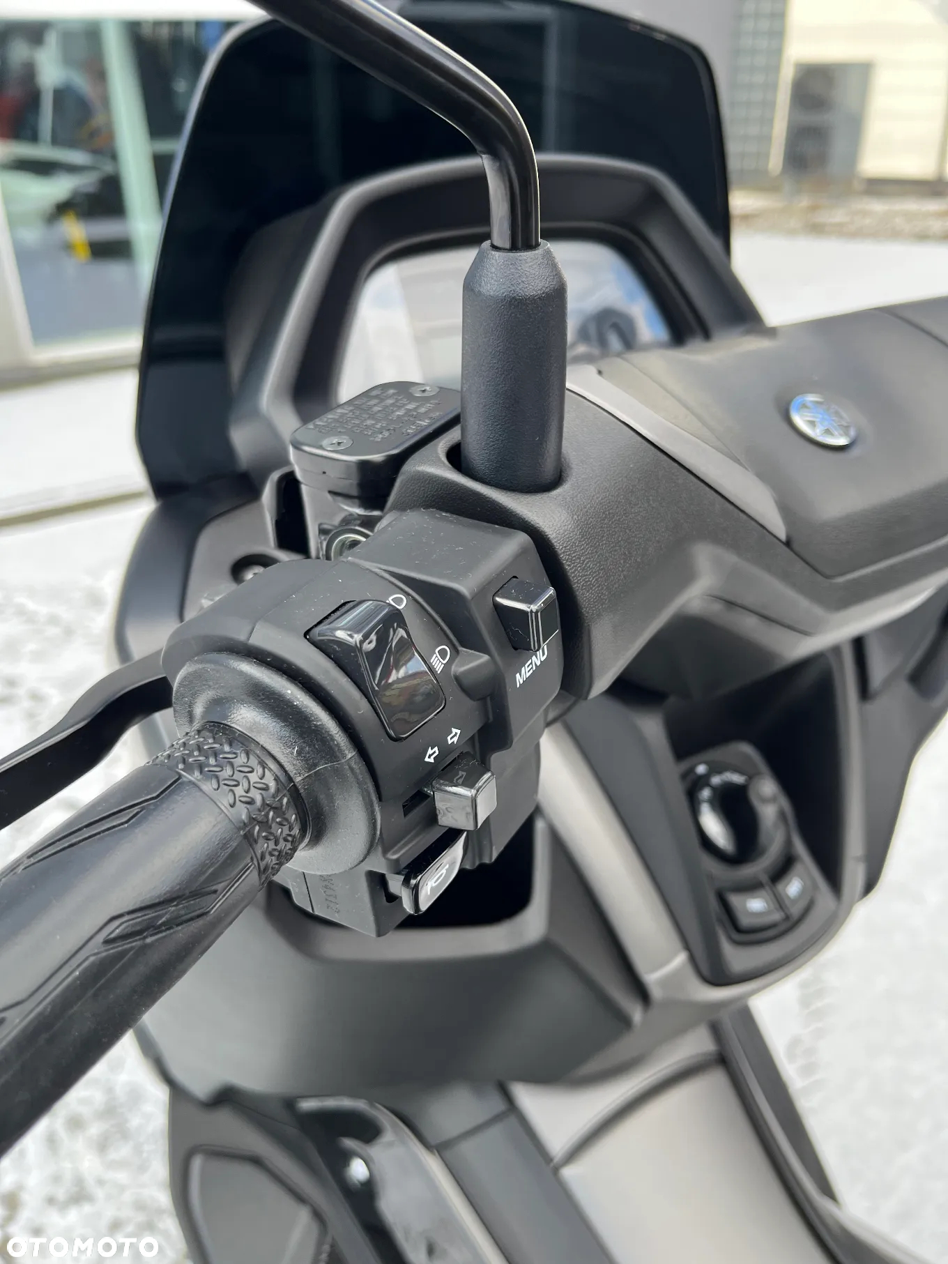 Yamaha NMAX - 12